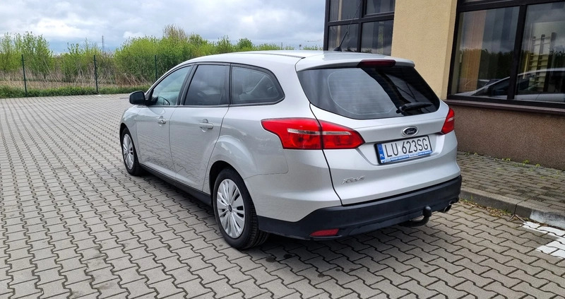 Ford Focus cena 35900 przebieg: 221000, rok produkcji 2016 z Lublin małe 254